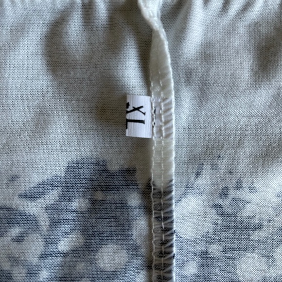 Off the Shoulder Top - Picture 4 of 5